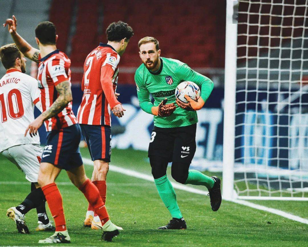 爱游戏娱乐-托特纳姆训练开放日，赛前完成体检引欢呼，意大利杯在即，心理建设被强调的简单介绍